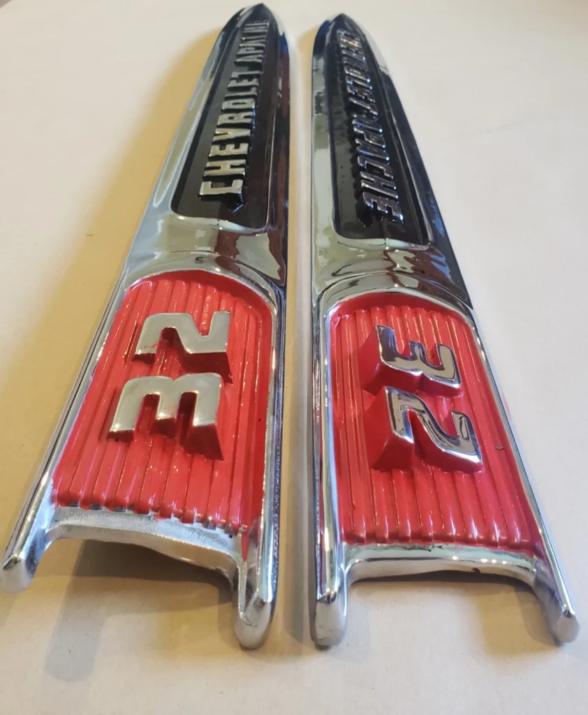1958-1959 Chevy Apache 3200 original restored fender emblem spears
